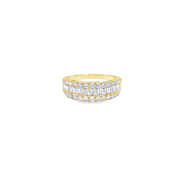 Round & Baguette Diamond Ring