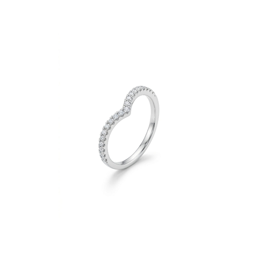 Diamond V Ring